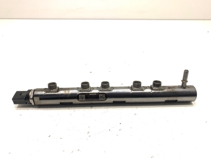 Vstřikovací rampa S čidlem BMW 3 Touring (F31) 2012 - 2019 7800601