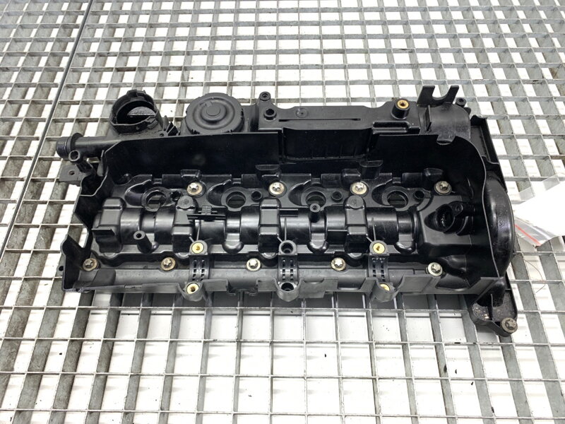 Víko / kryt ventilů BMW 3 Touring (F31) 2012 - 2019