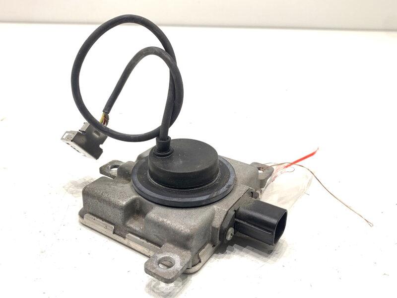 Řídicí jednotka xenon Honda Cr-v IV (RM_) 2012 - 2022 W3T23671