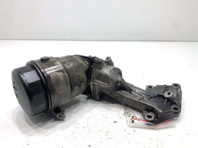 Základna filtru oleje Mercedes-benz Class M (W166) 2011 - 2015 A6421800010