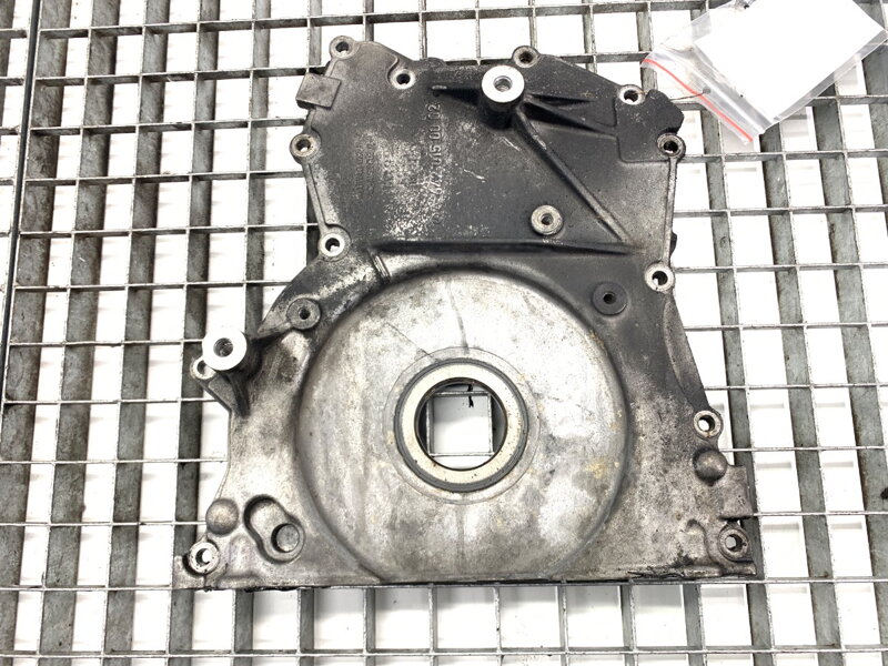 Víko / kryt rozvodů Mercedes-benz Class M (W166) 2011 - 2015 6420150002