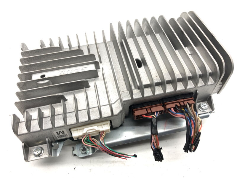 Zesilovač Infiniti Q50 2013 - 2022