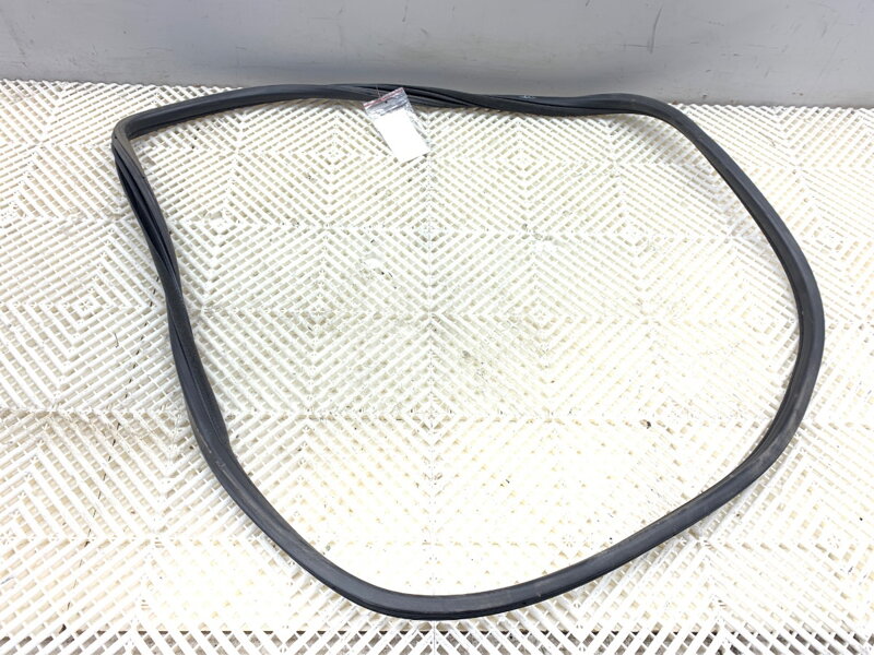 Těsnění dveří zadní pravé Citroen DS5 2011 - 2015