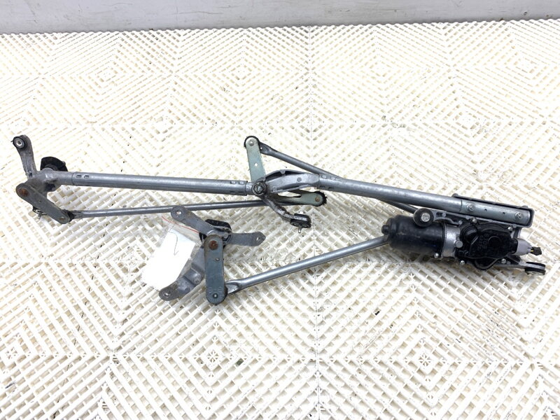 Mechanismus stěračů přední Honda Civic Viii Hatchback (FN, FK) 2005 - 2022