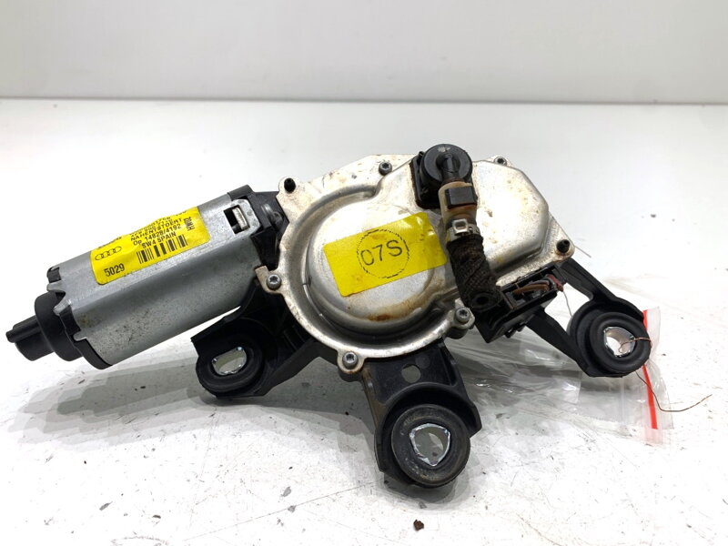 Motorek stěračů zadní Audi A4 B8 (8K2) 2007 - 2015 4F9955711C