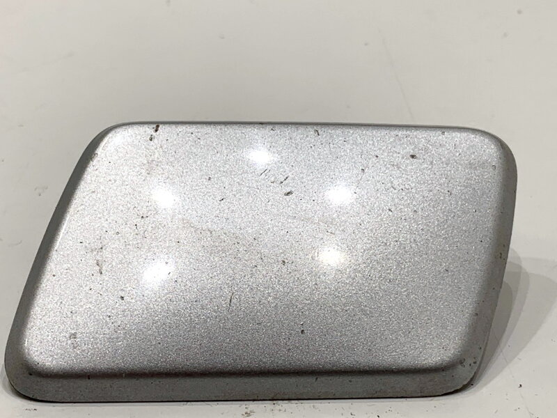 Záslepka ostřikovače světla levá Skoda Fabia II Combi (545) 2007 - 2014 5J0955109