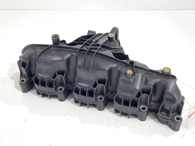 Sací potrubí VW Passat B7 Variant (365) 2010 - 2015 03L129711AM