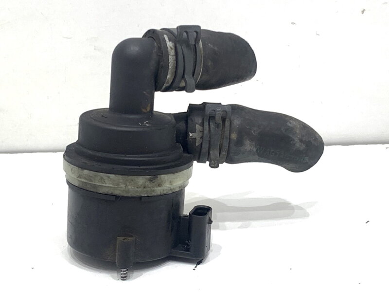 Přídavná vodní pumpa Audi A4 B8 Avant (8K5) 2007 - 2015 5N0965561A