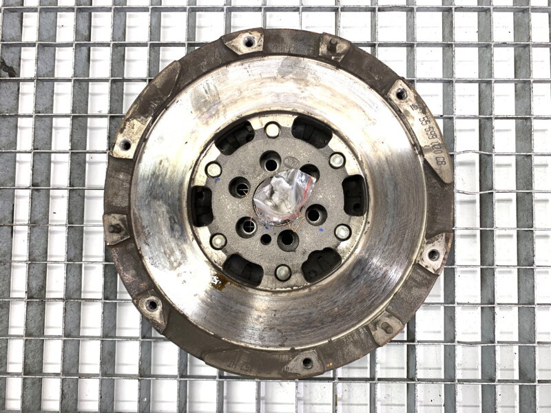 Kolo dvojhmotnostní Opel Astra J Sedan 2012 - 2022 55599020