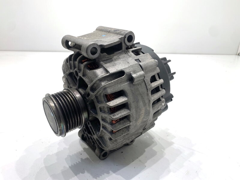 Alternátor Seat Leon (5F1) 2012 - 2022 06J903023B
