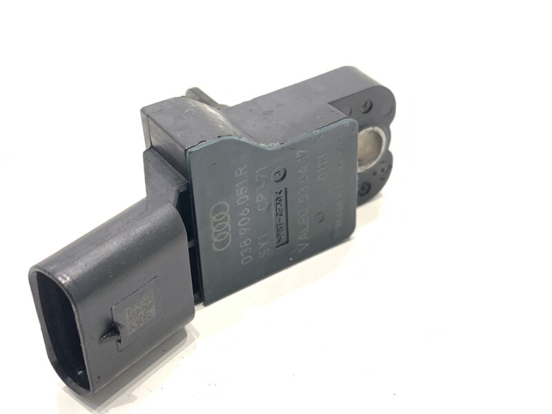 Čidlo tlaku přeplňování Seat Leon (5F1) 2012 - 2022 038906051R