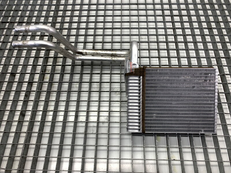 Radiátor topení Volvo V40 Liftback (525, 526) 2012 - 2022 VPAMFH18476AB