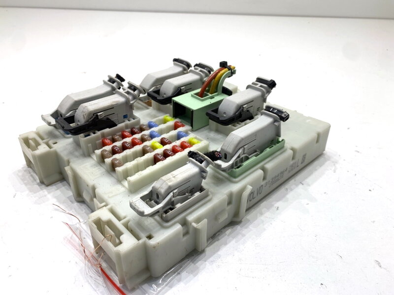 Modul BSI Volvo V40 Liftback (525, 526) 2012 - 2022 31394964