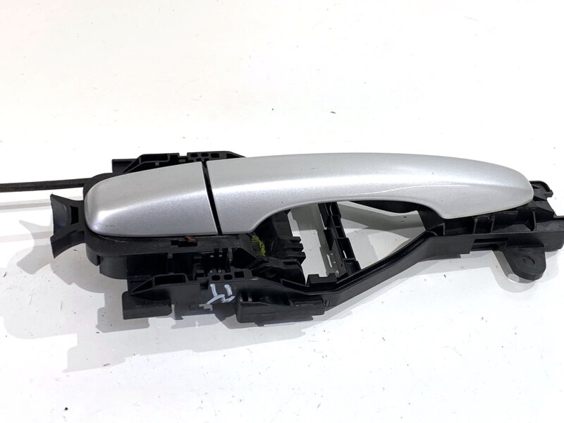 Klika vnější pravá zadní Volvo V40 Liftback (525, 526) 2012 - 2022 31440084