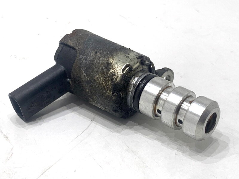 Ventil proměnných FÁZ rozvodů Seat Leon (5F1) 2012 - 2022