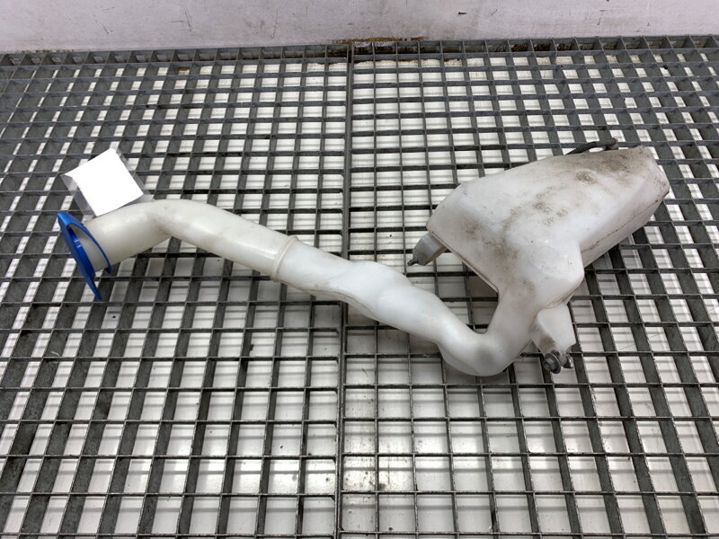 Nádobka ostřikovačů Seat Ibiza IV ST (6J8, 6P8) 2010 - 2016 6Q0955453