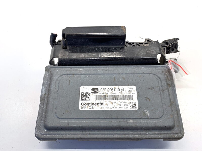 Řídicí jednotka motoru Seat Ibiza IV ST (6J8, 6P8) 2010 - 2016 03E906019AL