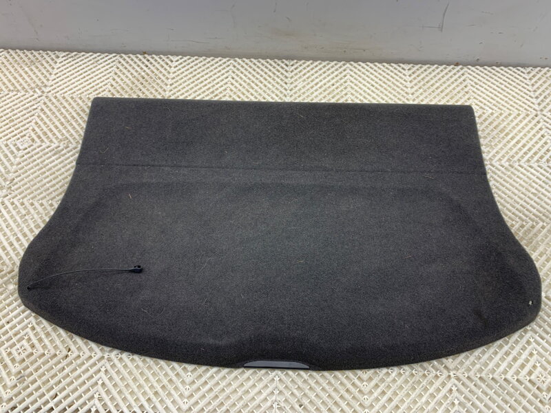 Police zadní Seat Ibiza IV ST (6J8, 6P8) 2010 - 2016 6J8867769A