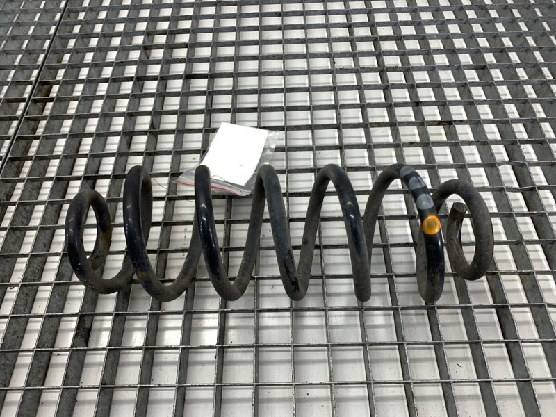 Pružina zadní Audi Q5 (8RB) 2008 - 2017