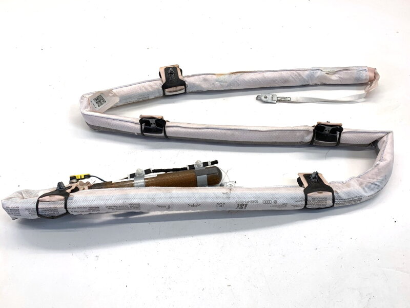 Hlavový airbag vzduchový pravý Audi Q5 (8RB) 2008 - 2017 8R0880742F