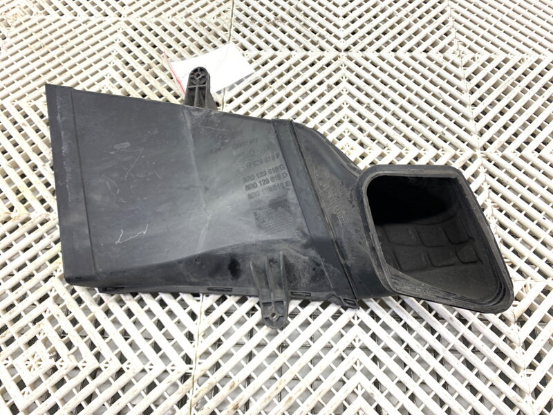 Volant vzduchu Audi Q5 (8RB) 2008 - 2017 8R0129618F