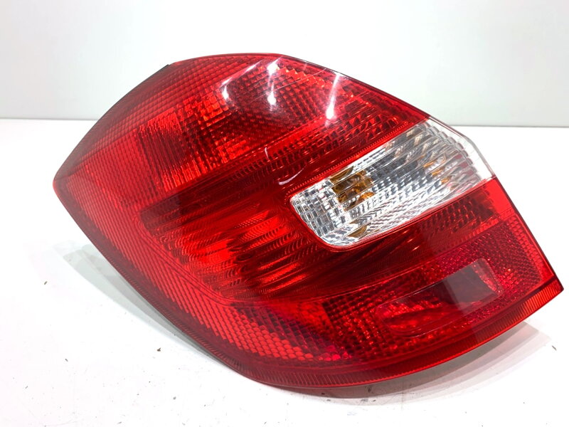 Světlo levé zadní Skoda Fabia II (542) 2006 - 2014 5J6945111