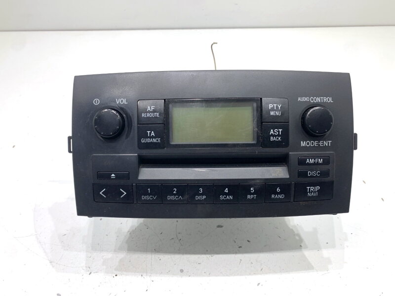 Rádio Toyota Corolla Verso (_E12_) 2001 - 2007 86120-13060