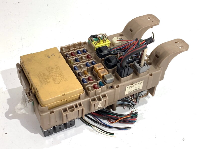 Modul BSI Toyota Corolla Verso (_E12_) 2001 - 2007 83800-13150