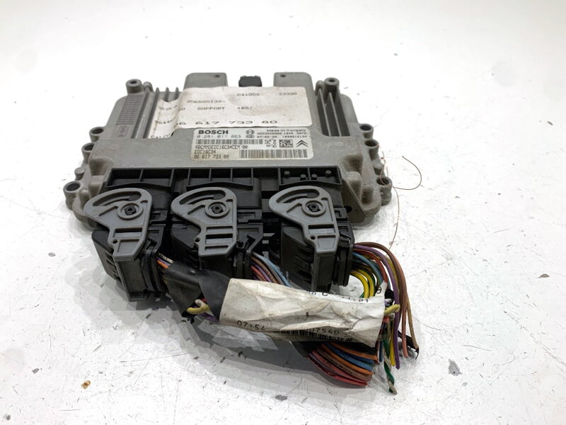 Řídicí jednotka motoru Citroen C4 I (LC_) 2004 - 2014 9653958980