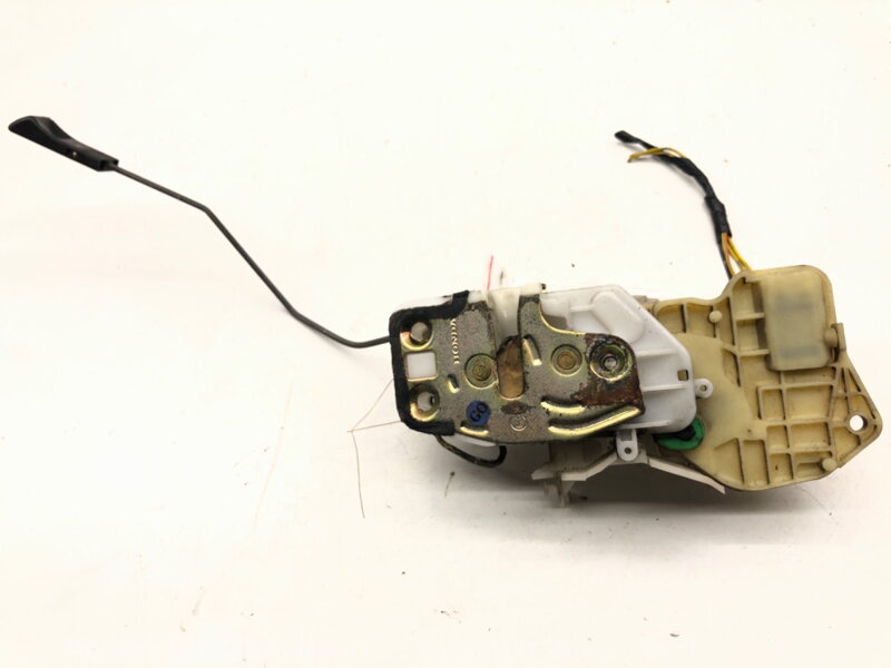 Zámek dveří levý přední Honda Civic VII Hatchback (EU, EP, EV) 2000 - 2006