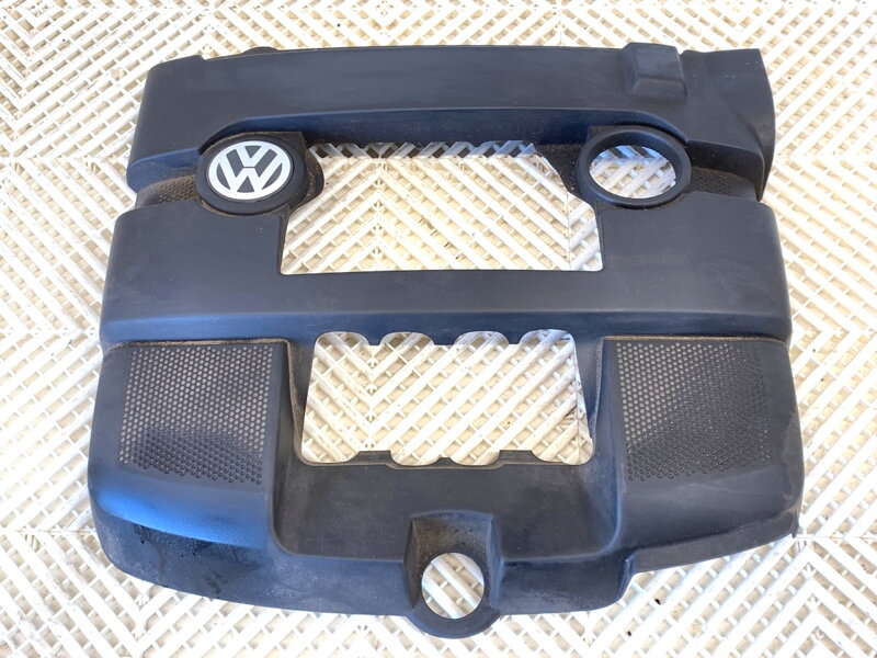 Víko / kryt motoru VW Golf V (1K1) 2003 - 2010 06A103925CE