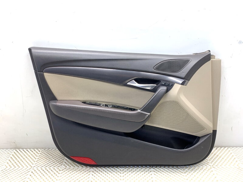 Tapecírung dveří levý přední Hyundai I40 I CW (VF) 2011 - 2022