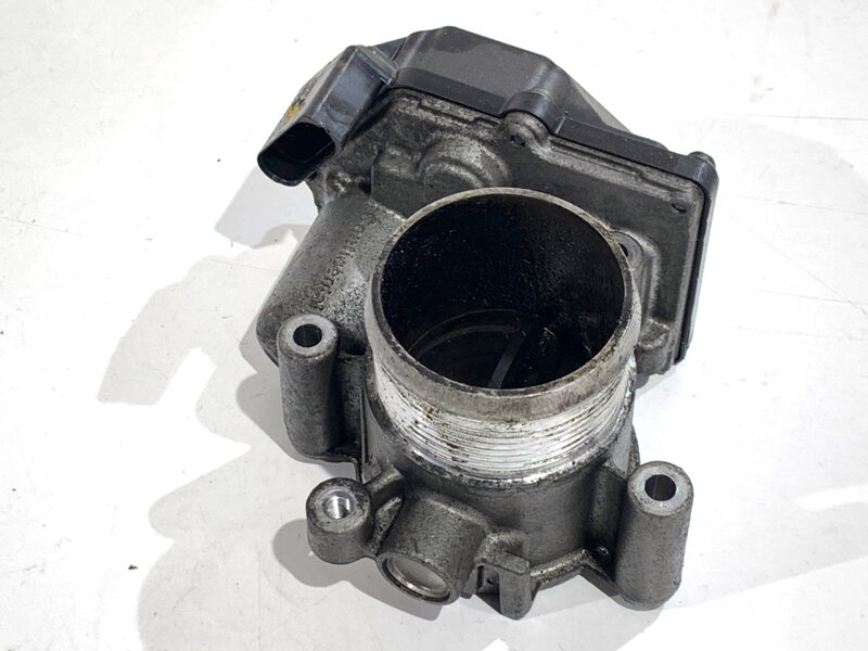 Škrticí klapka Audi Q5 (8RB) 2008 - 2017 03L128063R