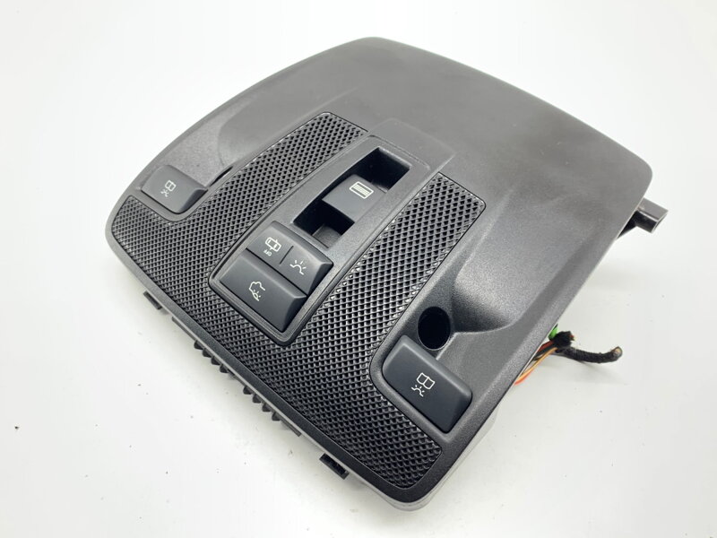 Stropní světlo Mercedes-benz CLA Coupe (C117) 2013 - 2019 A0009004608