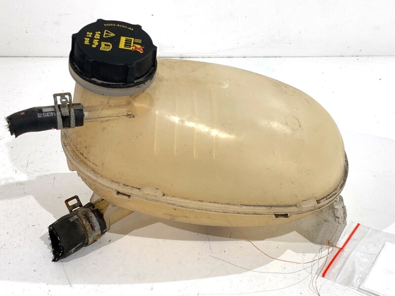 Vyrovnávací nádobka chladicí kapaliny Ford USA Escape III 2012 - 2019 GV61-8A080-AD