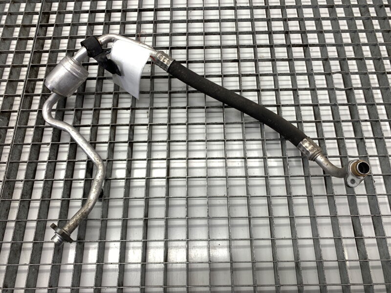 Hadice klimatizace Renault Thalia II (LU_) 2008 - 2022 8200683628