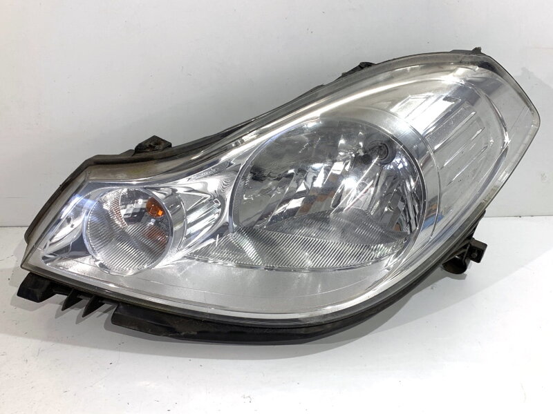 Světlo levé přední Renault Thalia II (LU_) 2008 - 2022 7701070630
