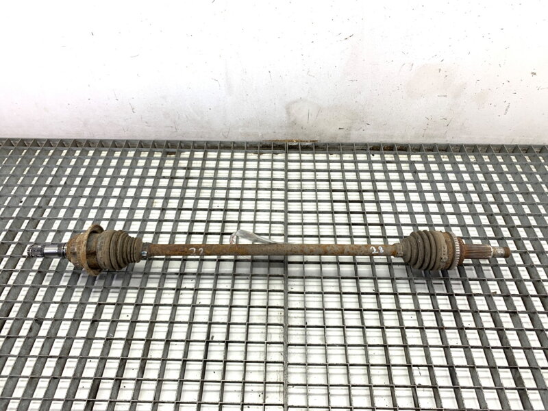 Poloosa pravá zadní Mazda CX-9 (TC) 2016 - 2022