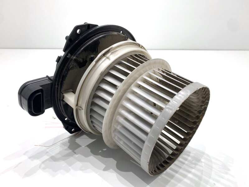 Ventilátor topení Mazda CX-9 (TC) 2016 - 2022