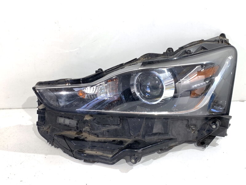 Světlo levé přední Lexus IS III (_E3_) 2013 - 2022