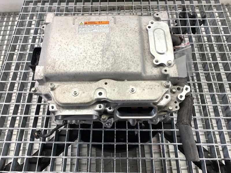 Měnič měnič Lexus IS III (_E3_) 2013 - 2022 G9200-53012