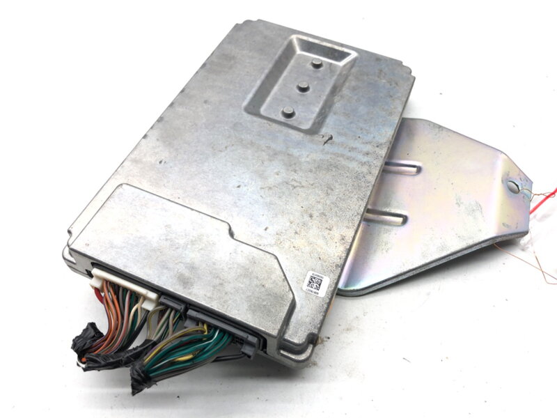 Zesilovač Jeep Grand Cherokee IV (WK, WK2) 2010 - 2022 68207346AF