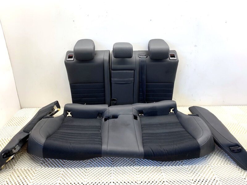 Lavice / sedačka druhý řada Lexus IS III (_E3_) 2013 - 2022