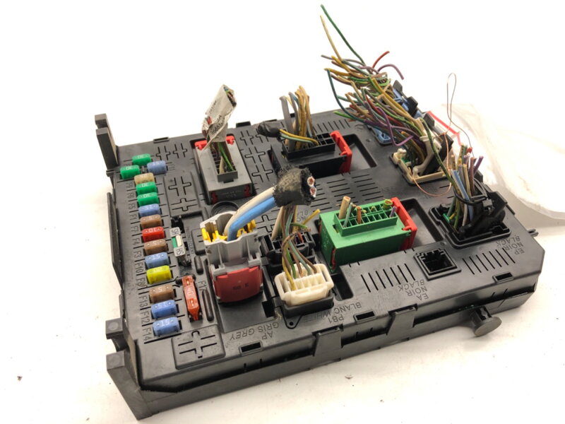 Modul BSI Peugeot 308 SW I (4E_, 4H_) 2007 - 2014 966405908001