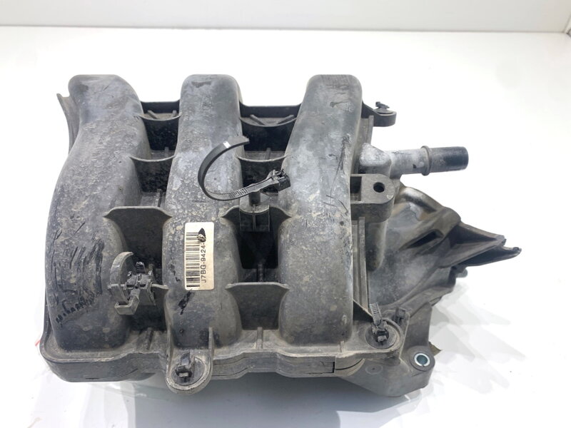 Sací potrubí Ford KA + III (UK, FK) 2014 - 2022 J7BG-9424-CA