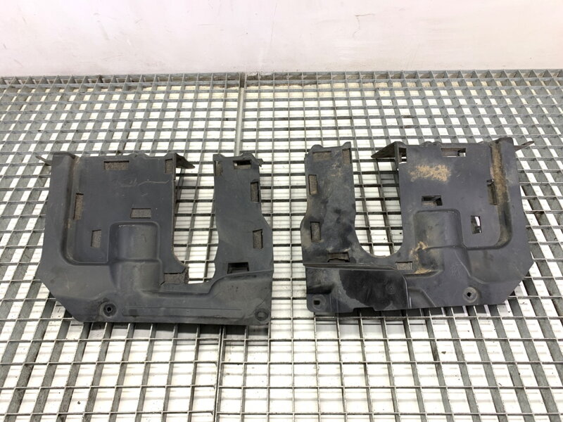 Kryt převodky řízení převodovky pravý levý sada BMW X5 (G05, F95) 2018 - 7424918