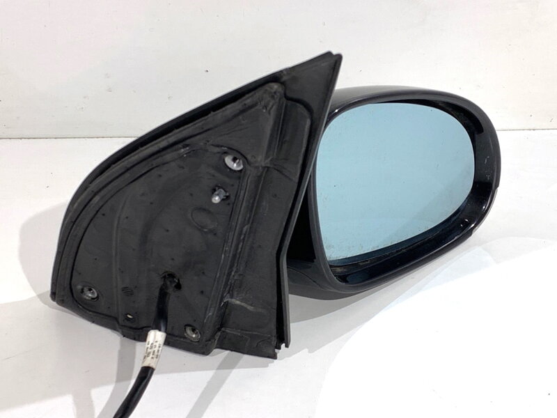 Zpětné zrcátko pravé VW Golf V (1K1) 2003 - 2010