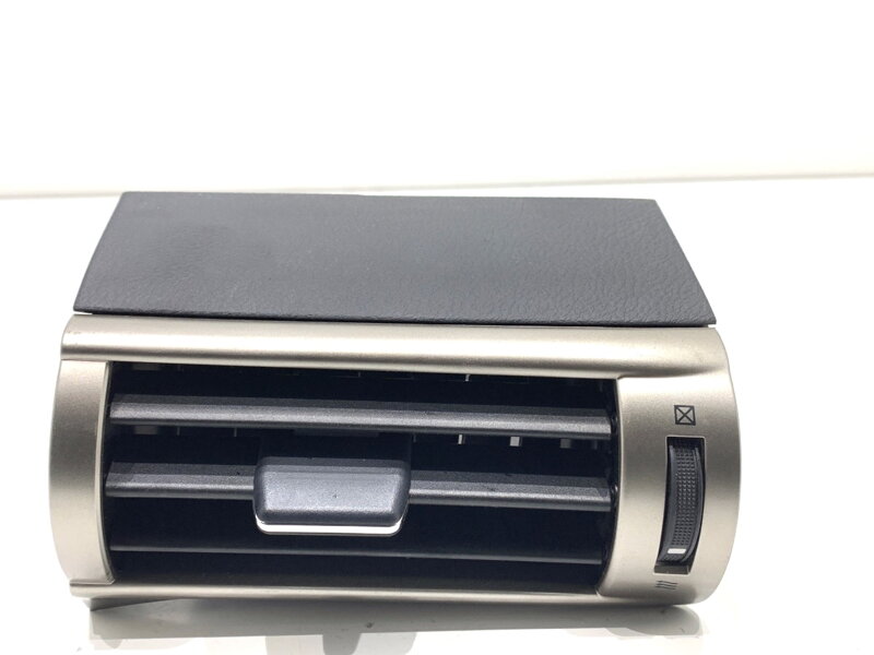 Mřížka ventilace pravá přední Lexus IS III (_E3_) 2013 - 2022 55660-53130