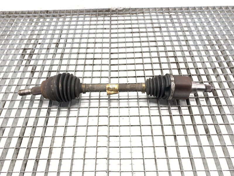 Poloosa levá přední Ford Focus III Turnier 2010 - 2022 BV61-3B437-TB