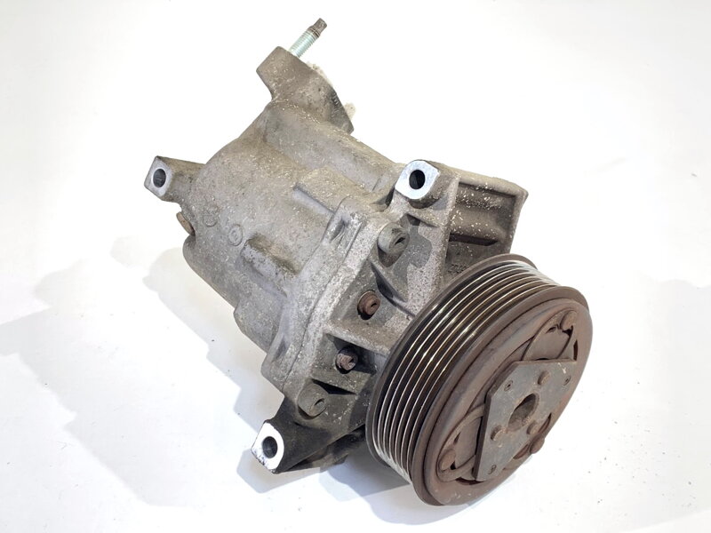 Kompresor klimatizace Nissan Note (E11, NE11) 2005 - 2013 92600CJ70A
